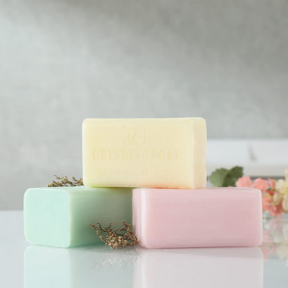 Natural Bar Soap Moisturizing Handmade Soap Bar with Organic Essential Oils Green Tea Scented Soap Bar, French -Milled Soap Bars for Hands and Body, 7Oz