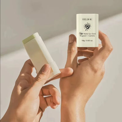 18G Face Sunscreen Refreshing Oil Control Cream Isolate Ultraviolet SPF 50+ Sun Cream Moisturize Face Care