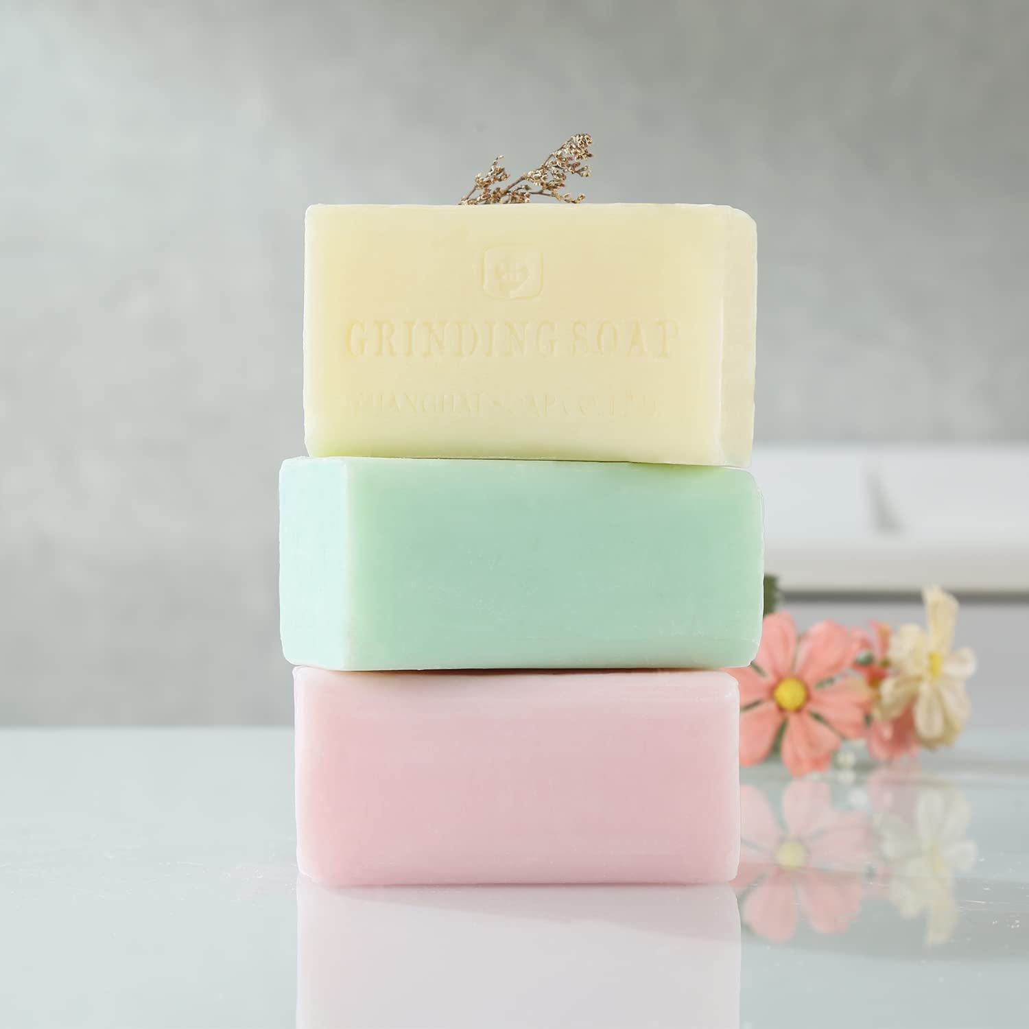 Natural Bar Soap Moisturizing Handmade Soap Bar with Organic Essential Oils Green Tea Scented Soap Bar, French -Milled Soap Bars for Hands and Body, 7Oz